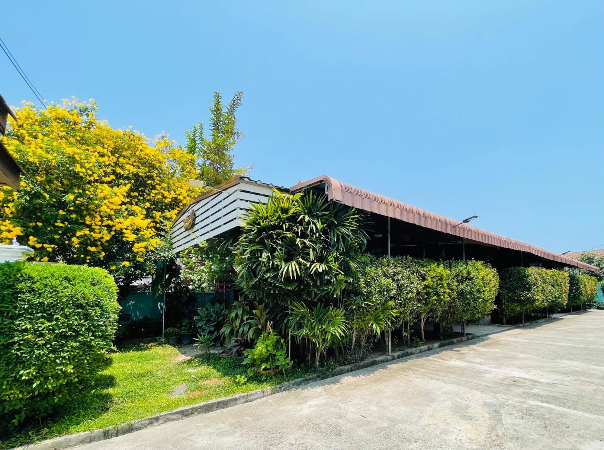 Ruen Orathai Resort Prachuap Khiri Khan Exterior photo